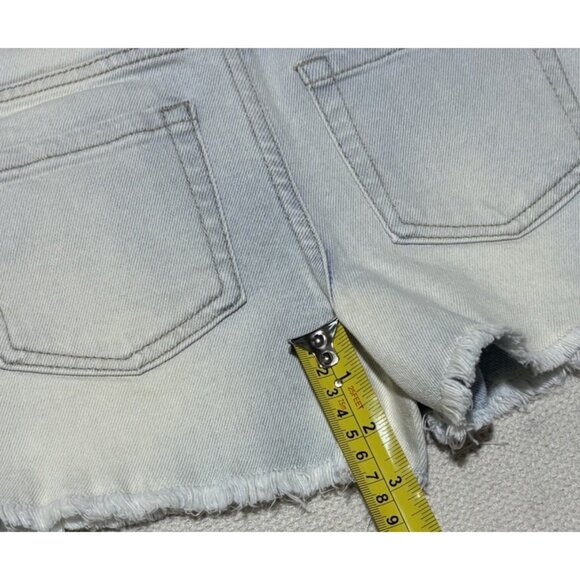 Art Class Girl's Mid Rise Light Wash Embroidered Cut Off Jean Shorts Size L 1012 - Picture 10 of 11